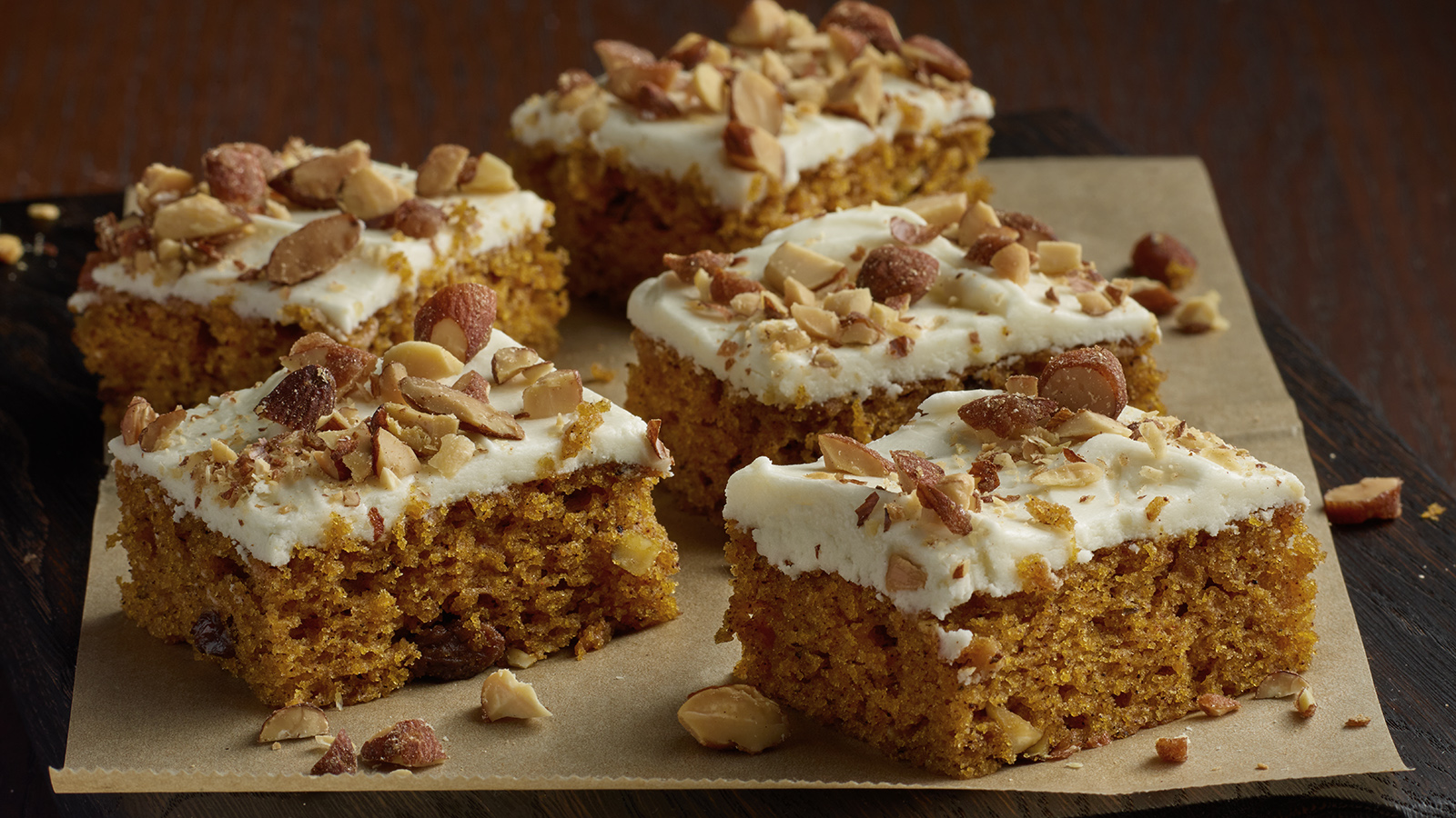 Almond pumpkin spice bars.