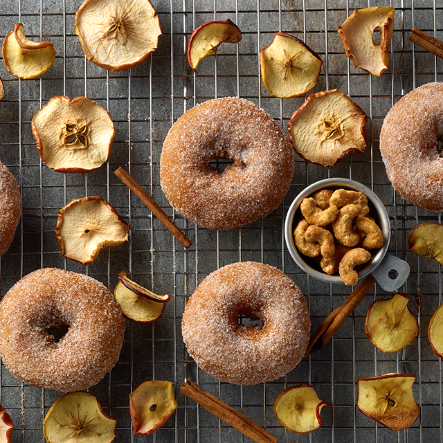 PLANTERS<sup>®</sup> Apple Cider Donut Cashews, 5 OZ