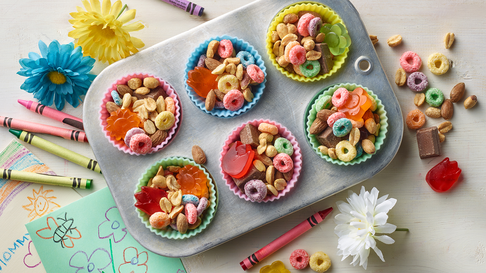 Mother’s Day Snack Mix